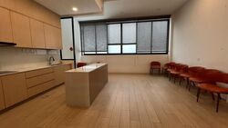 Elizabeth Drive (D23), Terrace #473859291